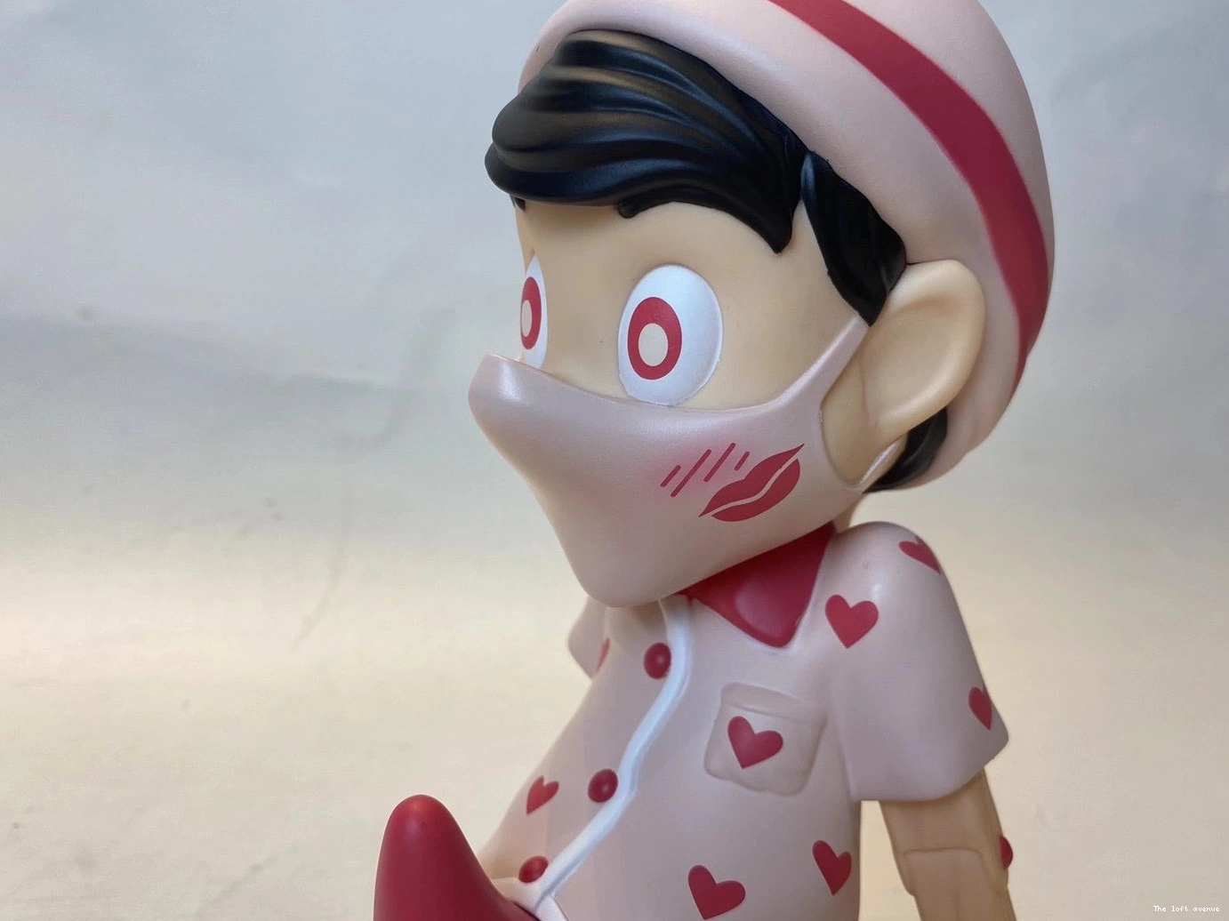 CHILL FIGURE PINOCCHIO AWAKENING) WOOD OUT (A 0812